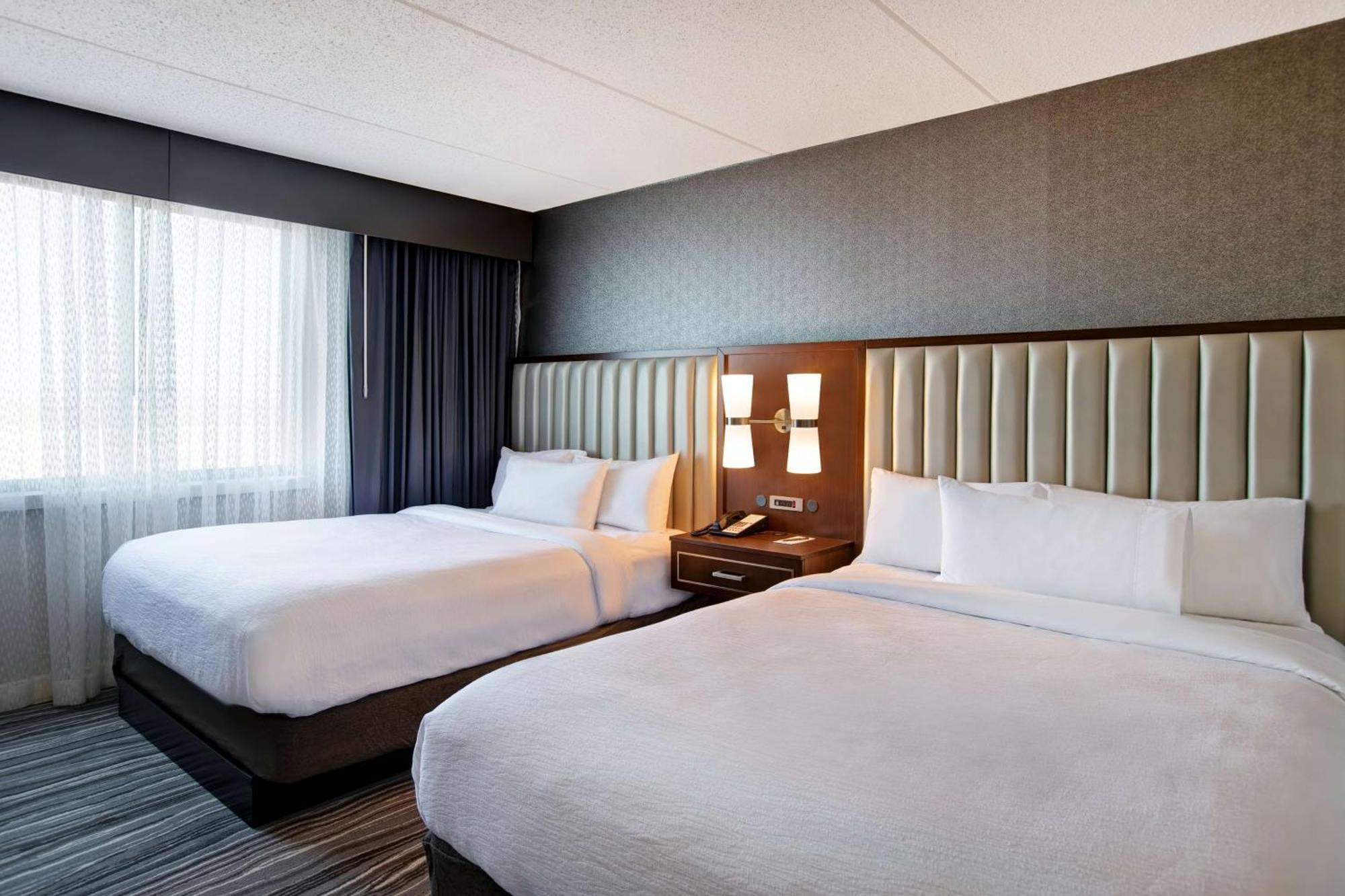 Hotel Embassy Syracuse 3*