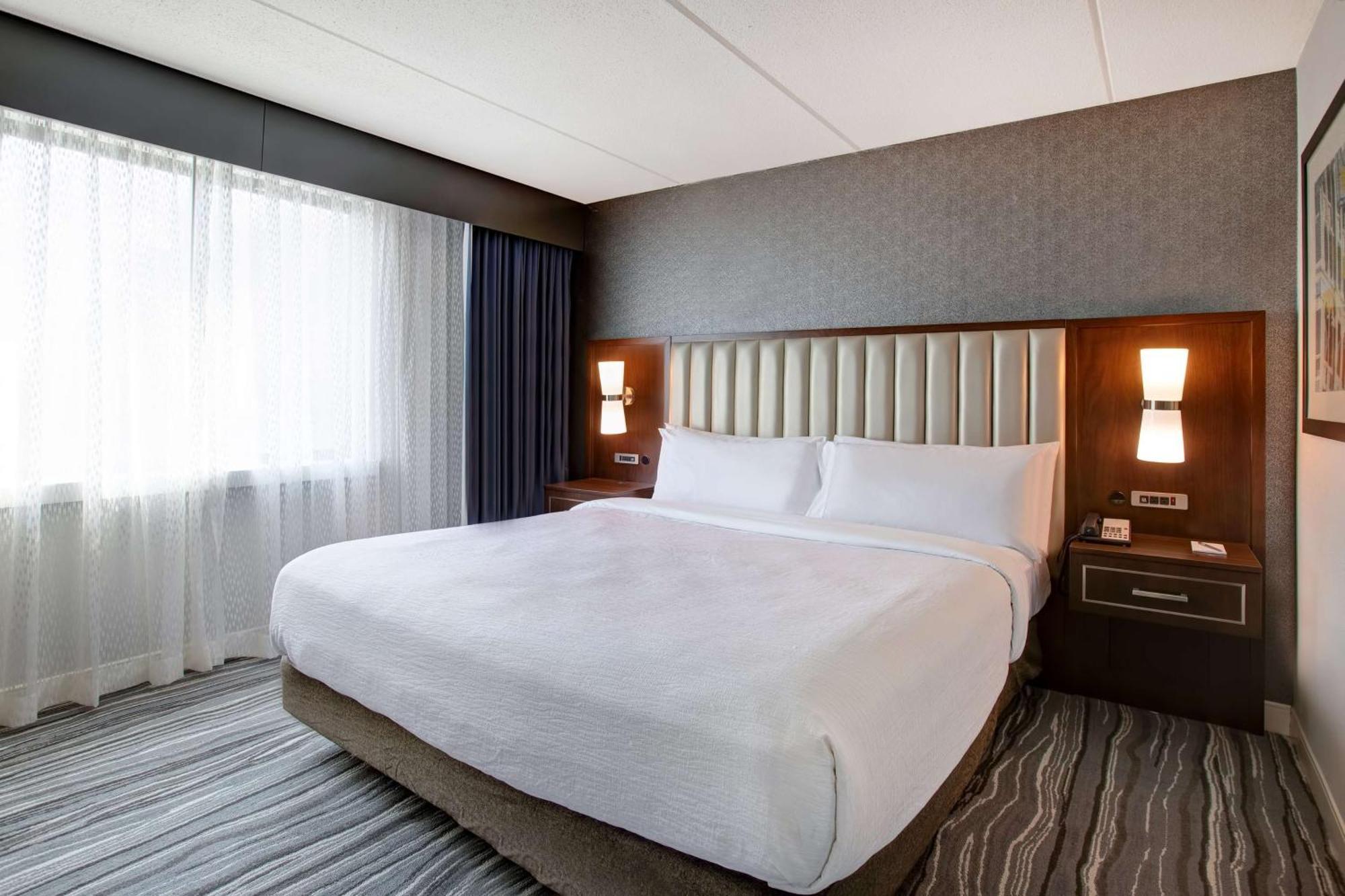 Embassy Syracuse 3*