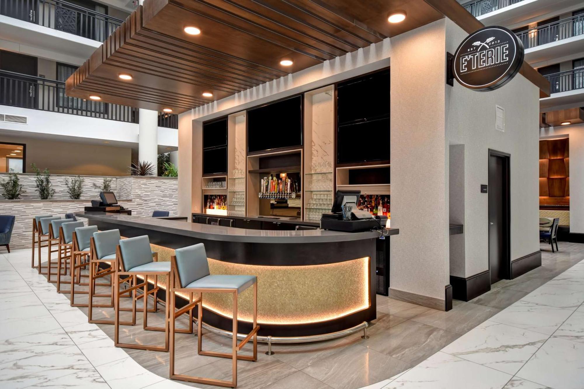 Hotel Embassy Syracuse East Syracuse