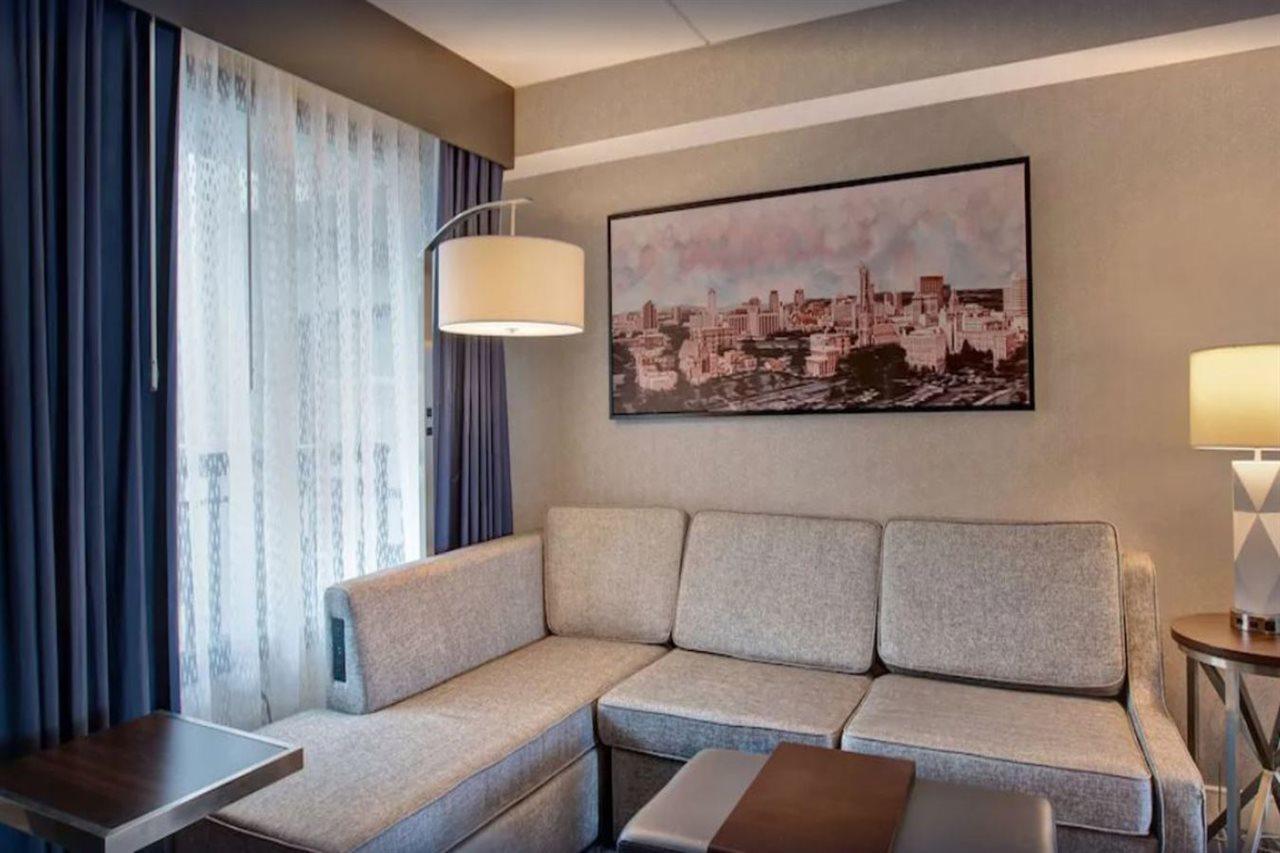 Hotel Embassy Syracuse East Syracuse