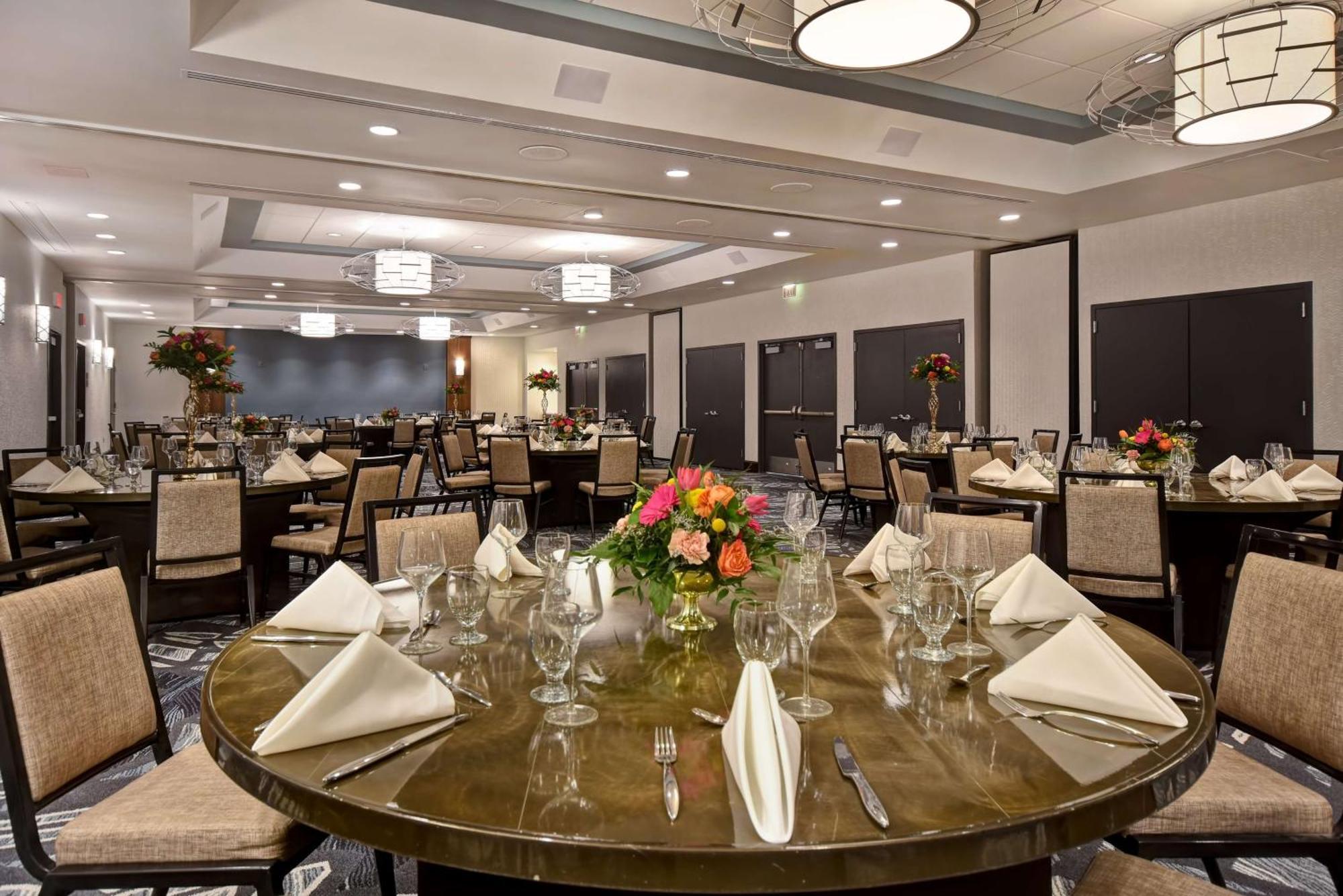 Hotel Embassy Syracuse